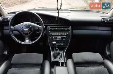 Седан Audi A6 1997 в Киеве