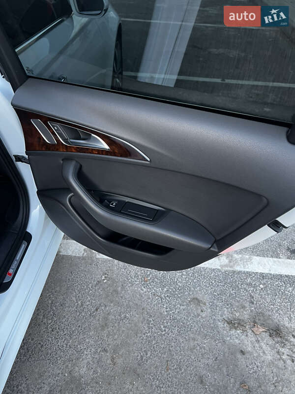 Седан Audi A6 2014 в Черкассах