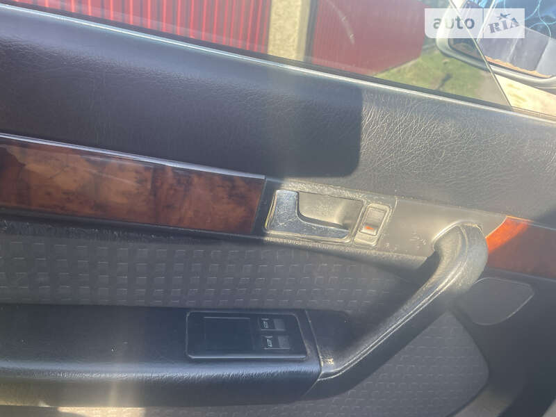 Седан Audi A6 1997 в Овруче