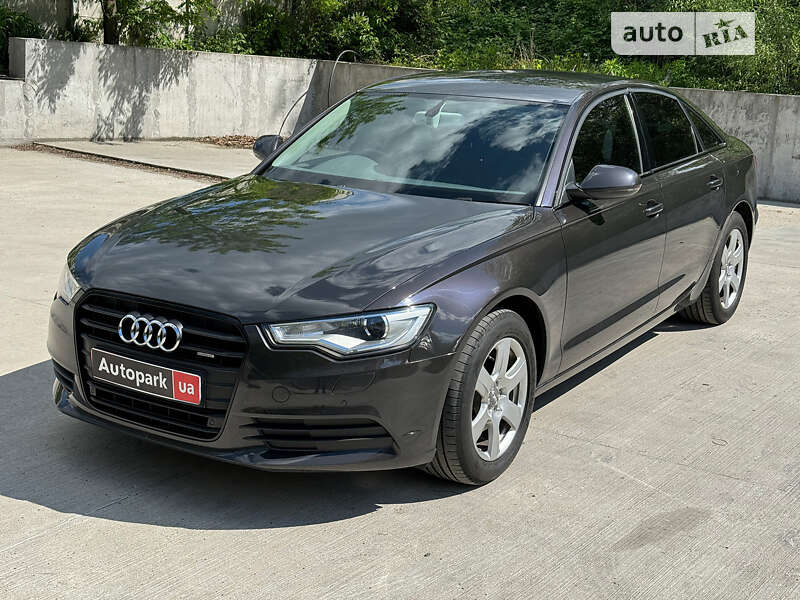 Седан Audi A6 2013 в Киеве