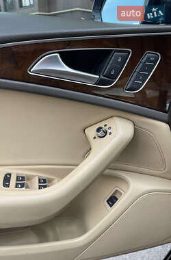 Седан Audi A6 2015 в Киеве