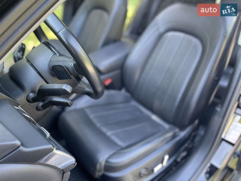 Седан Audi A6 2015 в Киеве