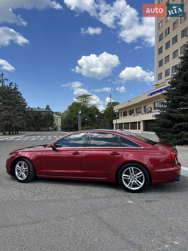 Седан Audi A6 2012 в Чорноморську
