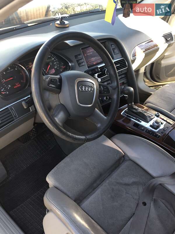 Седан Audi A6 2006 в Дубровице