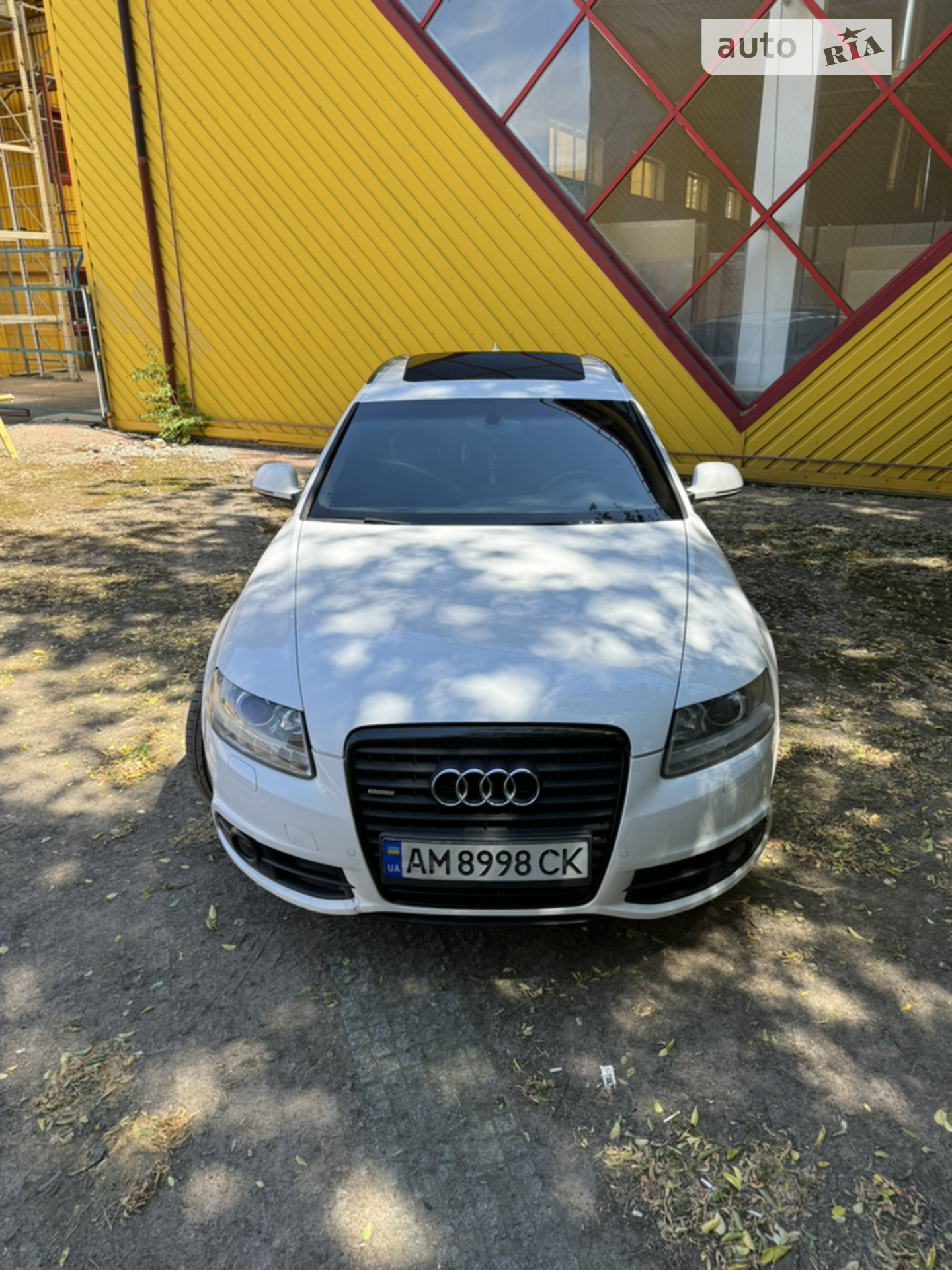 2010 Audi A6 - мініатюра 9