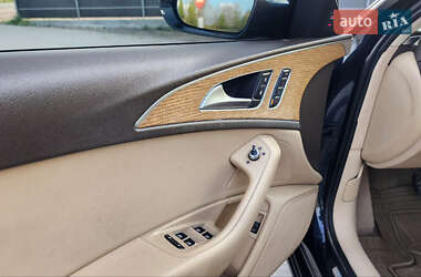 Седан Audi A6 2012 в 