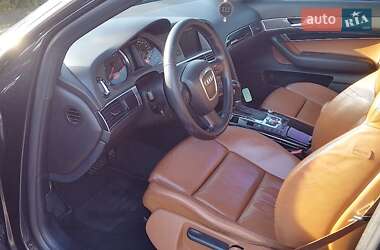 Седан Audi A6 2004 в 