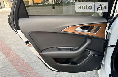 Седан Audi A6 2015 в 