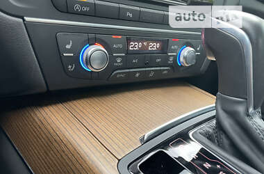 Седан Audi A6 2015 в Киеве