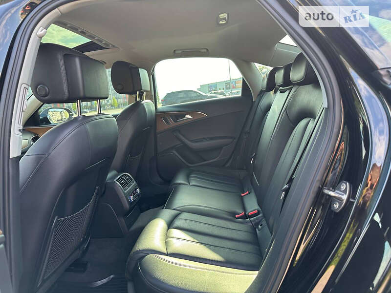 Седан Audi A6 2015 в Киеве