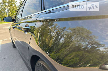Седан Audi A6 2015 в Киеве