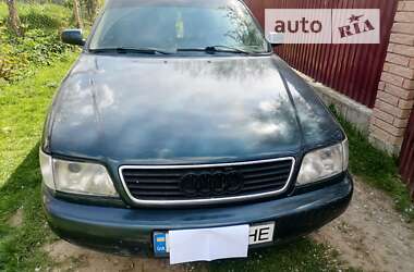 Седан Audi A6 1995 в Надворной