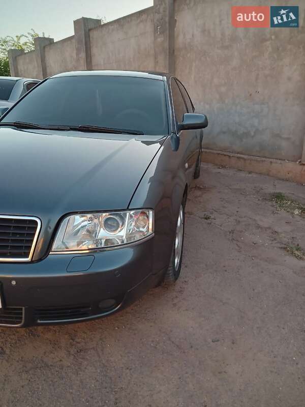 Audi A6 2003