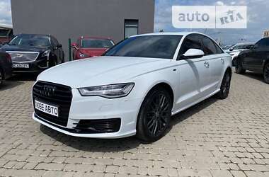 Седан Audi A6 2015 в Львове