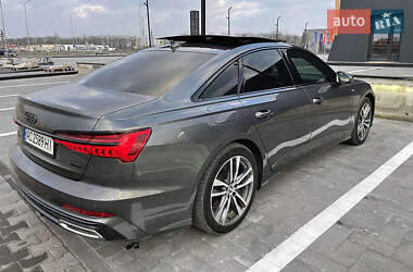 Седан Audi A6 2018 в 