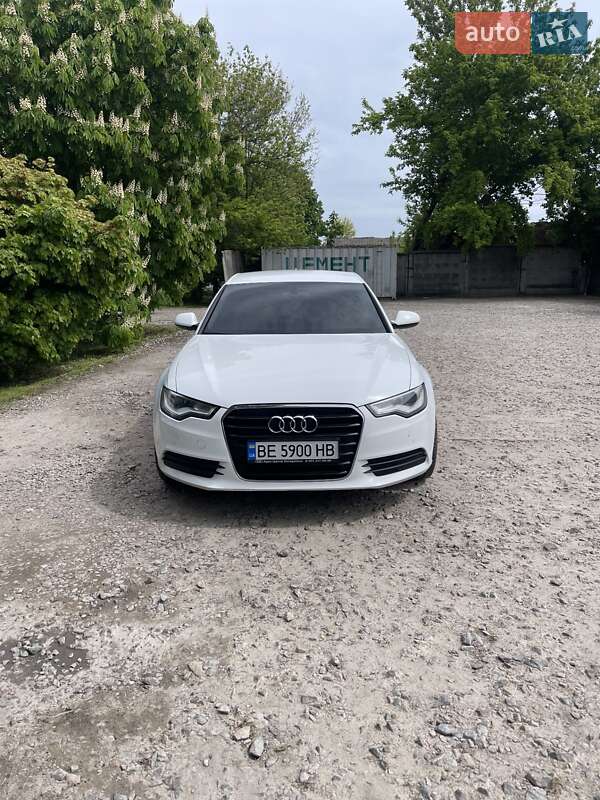Седан Audi A6 2011 в Первомайске