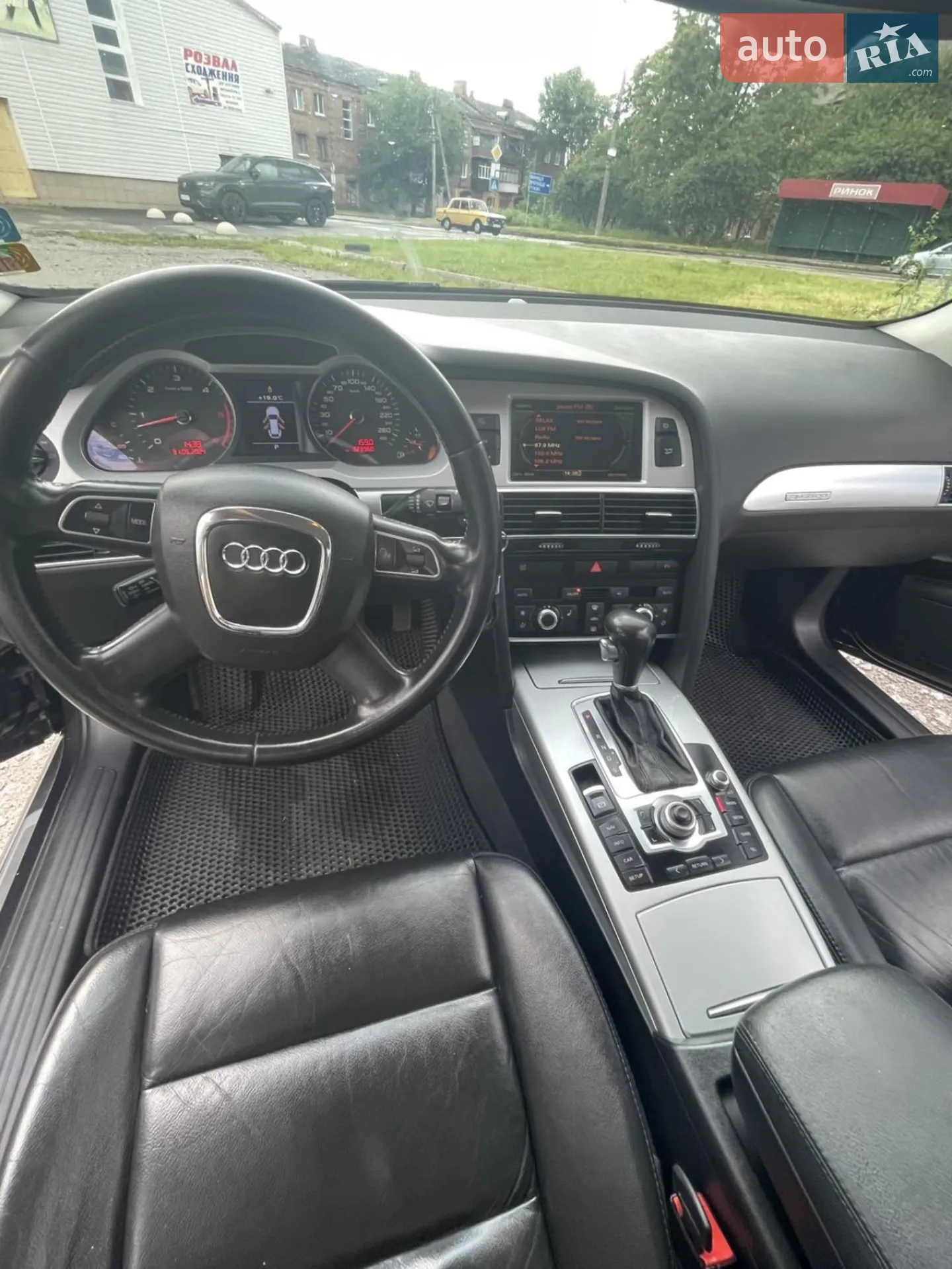 2010 Audi A6 - мініатюра 12