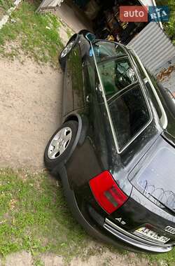 Универсал Audi A6 2000 в 