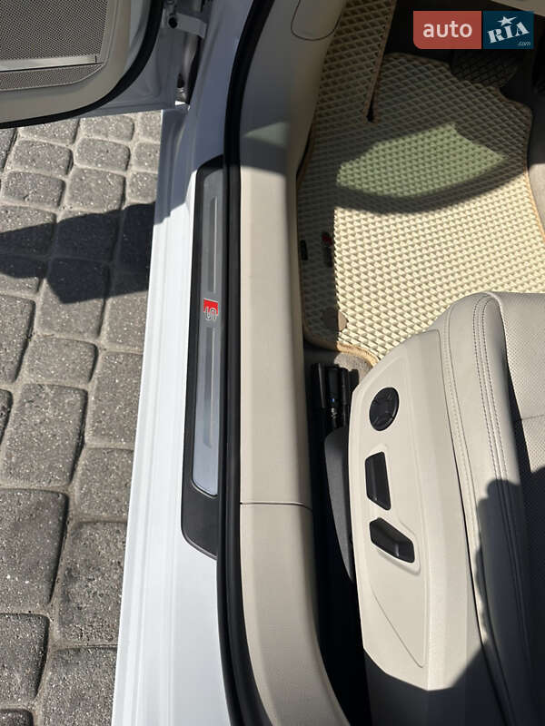 Седан Audi A6 2019 в Львове