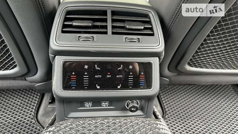 Седан Audi A6 2019 в Львове