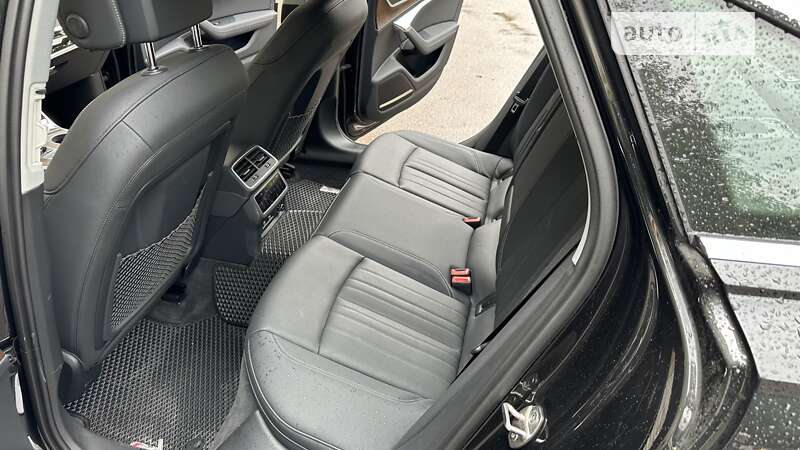 Седан Audi A6 2019 в Львове