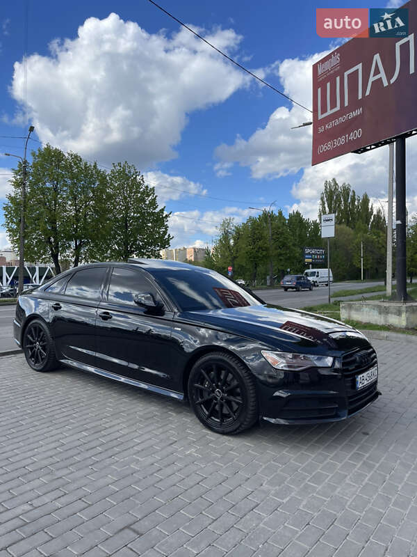 Седан Audi A6 2016 в Хмельницькому