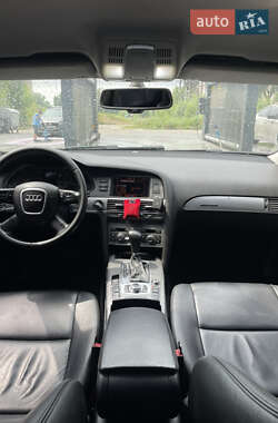 Седан Audi A6 2004 в 