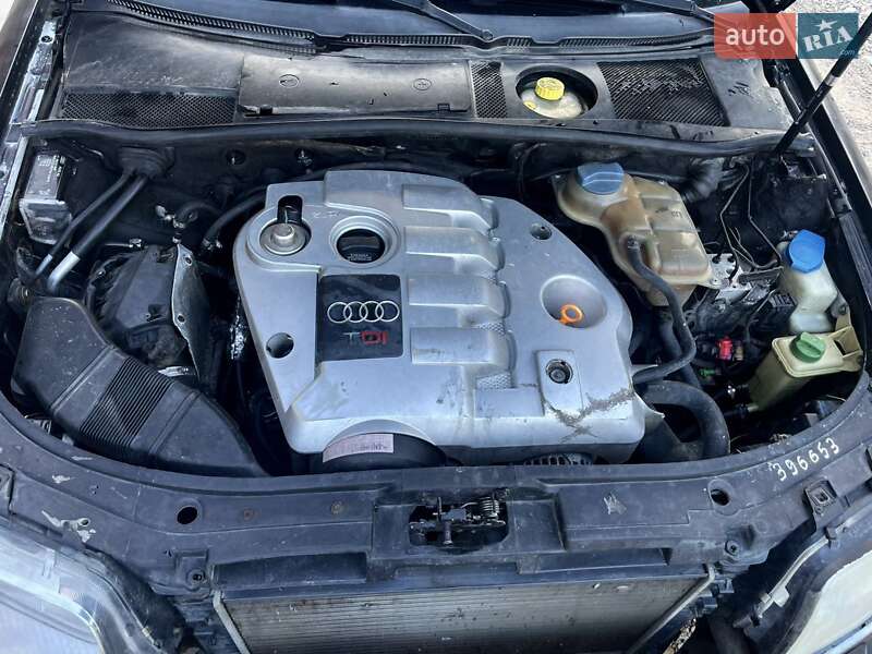 Универсал Audi A6 2000 в Глыбокой