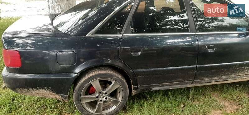 Седан Audi A6 1995 в Луцке