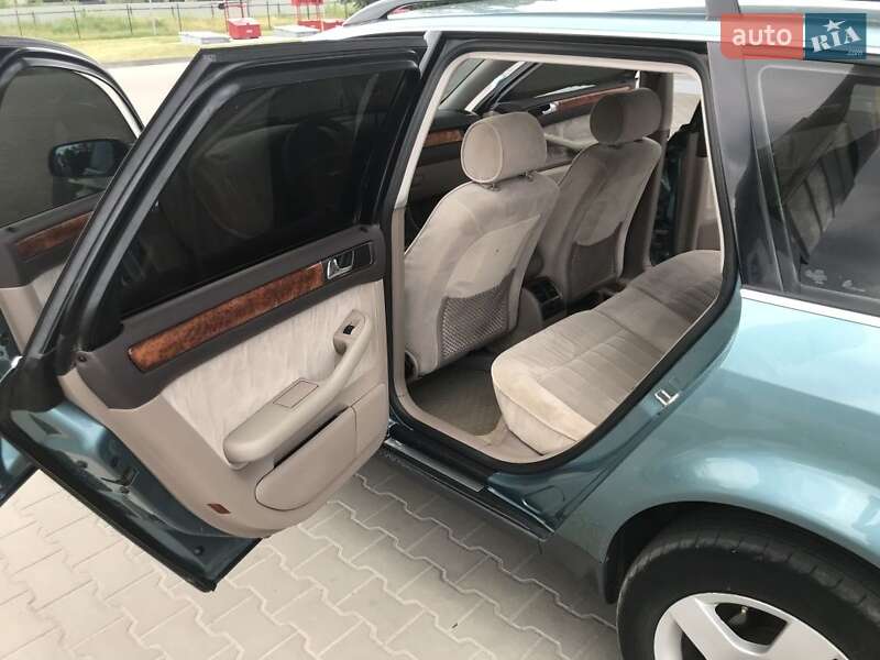 Універсал Audi A6 1998 в Шацьку