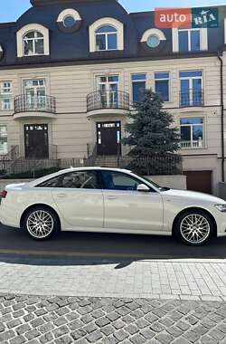 Седан Audi A6 2016 в 