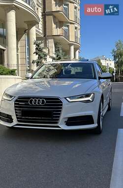 Седан Audi A6 2016 в 