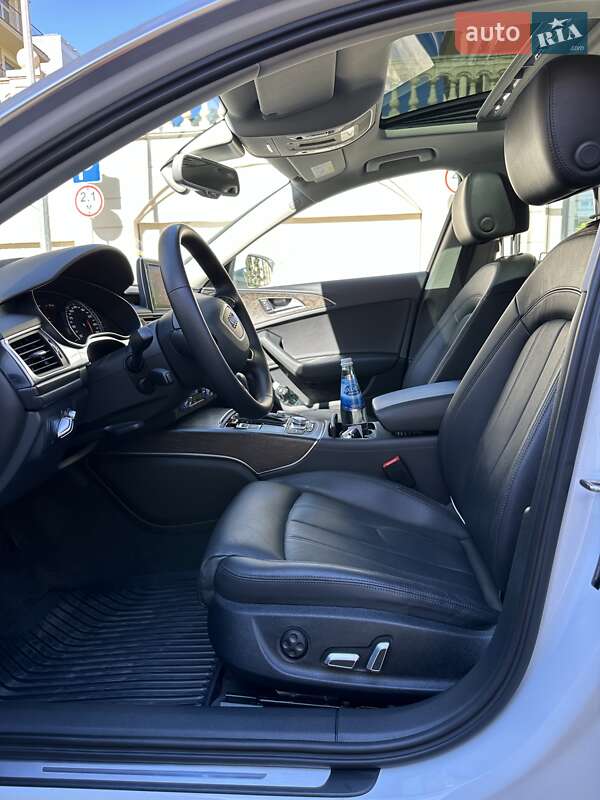 Седан Audi A6 2016 в Киеве