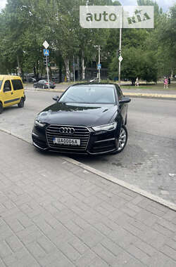 Седан Audi A6 2016 в 