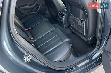 Седан Audi A6 2016 в 
