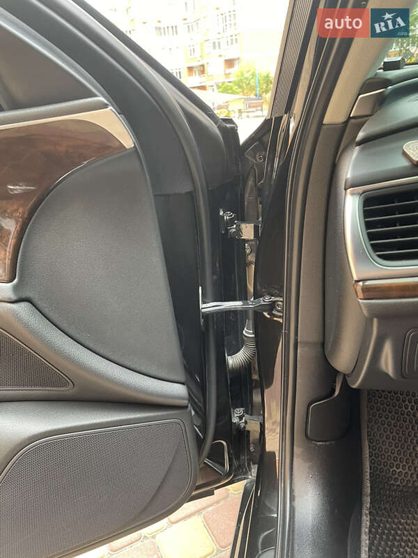 Седан Audi A6 2011 в Одессе