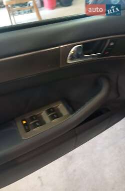 Універсал Audi A6 2000 в 