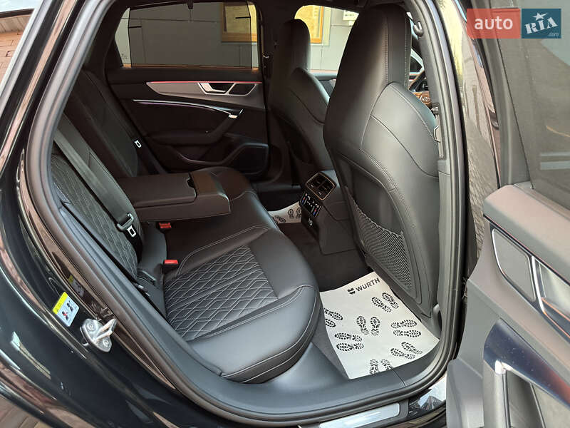 Седан Audi A6 2018 в Киеве