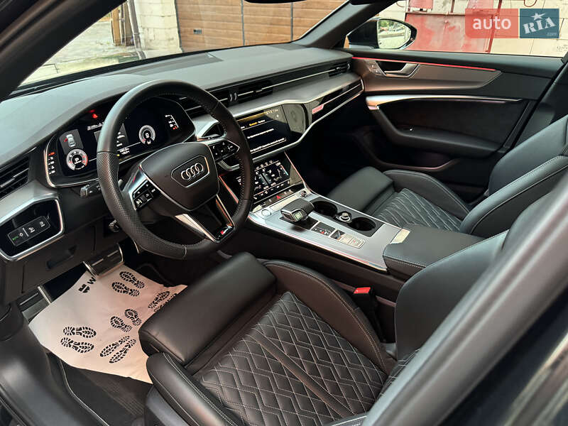 Седан Audi A6 2018 в Киеве