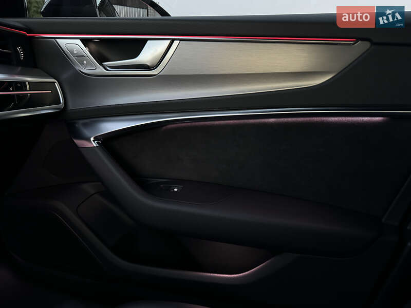 Седан Audi A6 2018 в Киеве