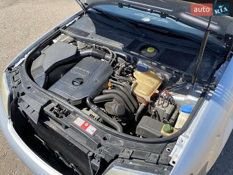 Седан Audi A6 2000 в Одессе