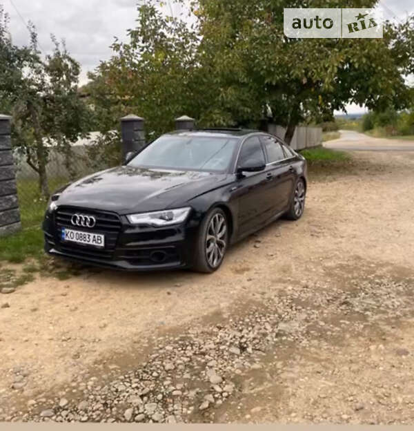 Седан Audi A6 2012 в Иршаве