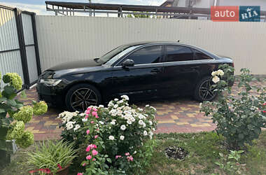 Седан Audi A6 2015 в 