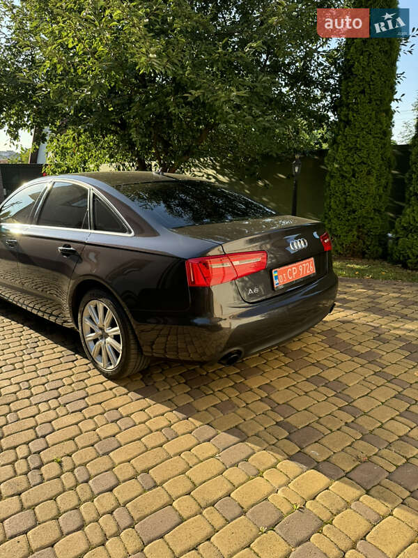 Седан Audi A6 2012 в Владимире