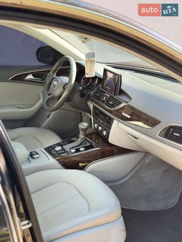 Седан Audi A6 2012 в Владимире