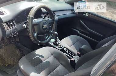 Универсал Audi A6 2000 в 