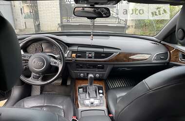 Седан Audi A6 2015 в 