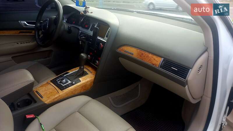 Седан Audi A6 2010 в Киеве