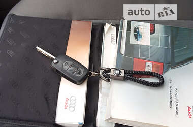 Седан Audi A6 2003 в 