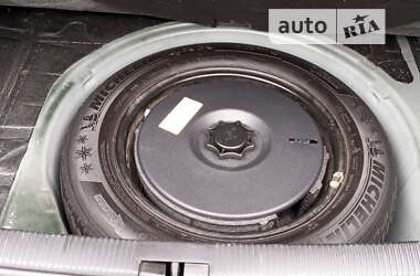 Седан Audi A6 2003 в 